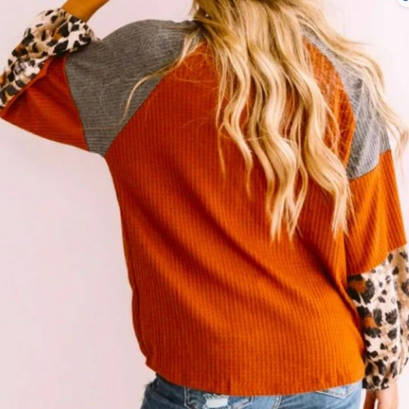 Chic Rust Waffle Knit **Last One** - Picture 3 of 3